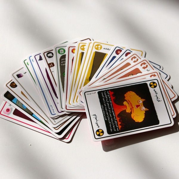 بازی فکری گربه های انفجاری EXPLODING KITTENS