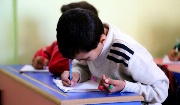 آمادگی امتحان کودک عموکتابی