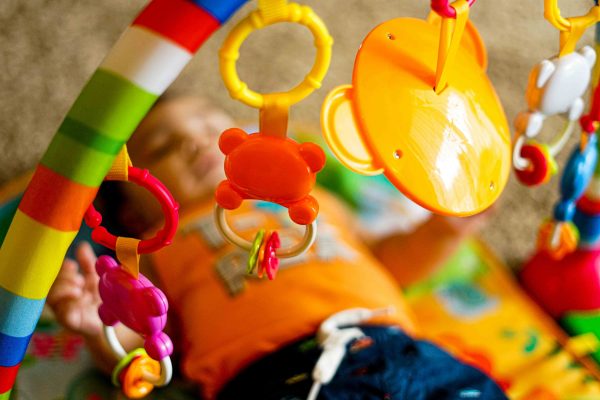خرید بازی فکری کودک زیر یک سال عمو کتابی